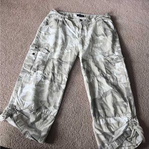 Sonoma camo capris